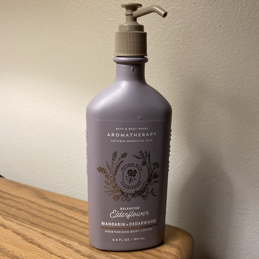 NWT! BATH AND BODY WORKS BALANCING ELDERFLOWER MANDARIN & CEDARWOOD 6.5 OZ